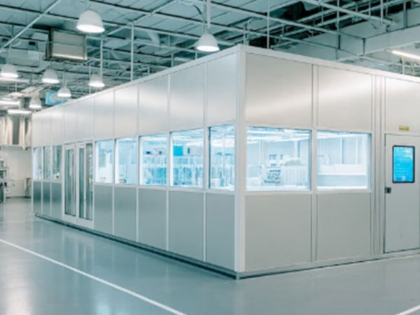 Cleanroom Equipment Checklist by ISO Class: Everything You Need from ISO 5 to ISO 8 (With Quantities and Specs)